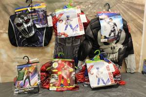 lot 120 image: 6. ASSORTED HALLOWEEN COSTUMES VARIOUS SIZES SEE PICS