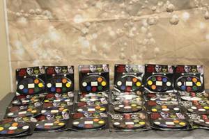 lot 151 image: GENEROUS AMOUNT HALLOWEEN MAKE UP PALETTE&nbsp SEE PICS