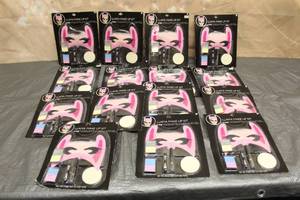 lot 155 image: GENEROUS AMOUNT HALLOWEEN MAKEUP CRAYONS&nbsp SEE PICS