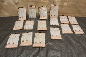 lot 166 image: 16 LEG AVENUE GIRLS OPAQUE TIGHTS VARIOUS SIZES&nbsp SEE PICS
