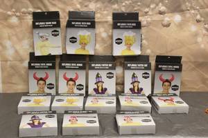 lot 180 image: 16 ASSORTED HALLOWEEN INFLATABLE HEADS SEE PICS