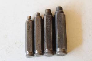 lot 31 image: 4PC VINTAGE HEIMANK MFG CO. TRANSFER SCREW SET 516 - 18 AND 12-13