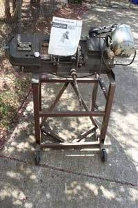 lot 51 image: MONTGOMERY WARD 3 SPEED HORIZONTALVERTICAL POWR KRAFT METAL CUTTING BAND SAW THM-2413A WITH MANUAL