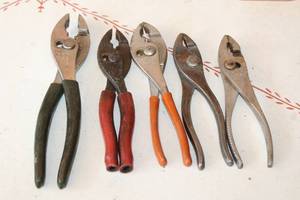 lot 84 image: 5 SLIP JOINT PLIERS&nbsp