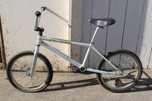 lot 117 image: VINTAGE SHAMANA BICYCLE&nbsp
