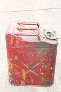 lot 160 image: VINTAGE 5 GALLON GAS CAN