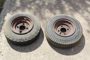 lot 167 image: 2 RIDING LAWNMOWERYARD TRAILER TIRES&nbsp