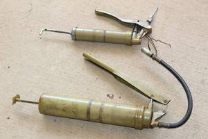 lot 136 image: 2 PISTON GREASE GUNS