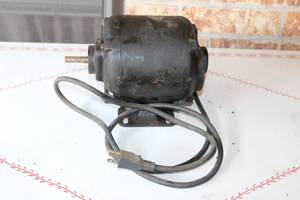 lot 145 image: WESTINGHOUSE FHT ELECTRIC MOTOR 1177150B