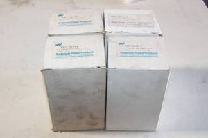 lot 69 image: 4 ANDERSON POWER PRODUCTS 5816B EC-MOUNTING HALF-20