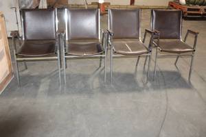 lot 88 image: LOT OF 4 OFFICE WAITING CHAIRS