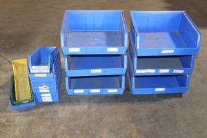 lot 97 image: AKRO-MILS STORAGE CONTAINER&nbsp 30-250-3&nbsp 15X17 AND 30-130&nbsp 12X7