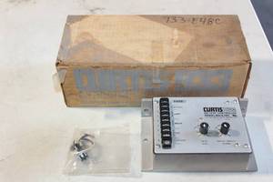 lot 113 image: CURTIS 933 BATTERY CONTROLLER 933-E 48C