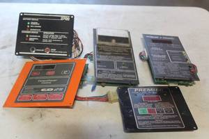 lot 121 image: 5&nbsp BATTERY CHARGER PANEL SELECT BOARDS&nbsp