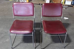 lot 128 image: 2 WAITING ROOM CHAIRS&nbsp