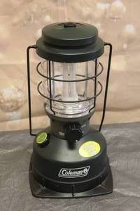 lot 73 image: COLEMAN 5359 SERIES LANTERN
