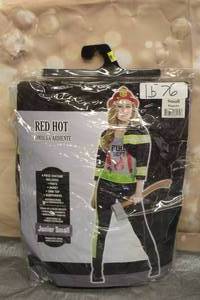 lot 203 image: RED HOT SIZE HOUIOR SMALL 35
