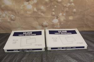 lot 134 image: 2 PACKS UNLINE VINYL ENVELOPES S-6405&nbsp 10X13