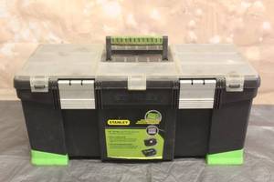 lot 137 image: STANLEY 22 TOOL BOX WITH CONTENTS