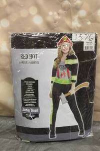 lot 147 image: RED HOT JUNIOR SMALL COSTUME