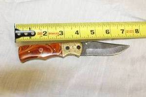lot 34 image: MHS CUTLERY HANDMADE COSTUM CHEF, FOLDING, ULU KNIVES WITH WOOD, BONE AND OR RESIN HANDLES