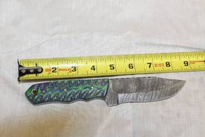 lot 69 image: MHS CUTLERY HANDMADE COSTUM CHEF, FOLDING, ULU KNIVES WITH WOOD, BONE AND OR RESIN HANDLES
