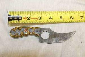 lot 74 image: MHS CUTLERY HANDMADE COSTUM CHEF, FOLDING, ULU KNIVES WITH WOOD, BONE AND OR RESIN HANDLES