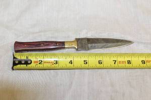 lot 52 image: MHS CUTLERY HANDMADE COSTUM CHEF, FOLDING, ULU KNIVES WITH WOOD, BONE AND OR RESIN HANDLES