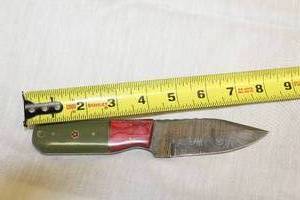 lot 87 image: MHS CUTLERY HANDMADE COSTUM CHEF, FOLDING, ULU KNIVES WITH WOOD, BONE AND OR RESIN HANDLES