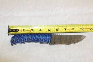 lot 88 image: MHS CUTLERY HANDMADE COSTUM CHEF, FOLDING, ULU KNIVES WITH WOOD, BONE AND OR RESIN HANDLES