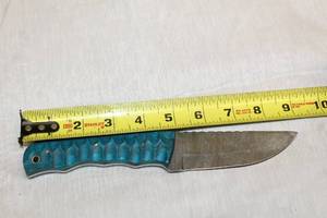 lot 98 image: MHS CUTLERY HANDMADE COSTUM CHEF, FOLDING, ULU KNIVES WITH WOOD, BONE AND OR RESIN HANDLES