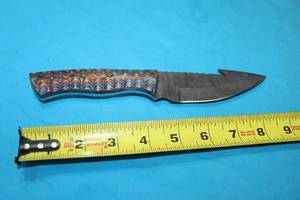 lot 135 image: MHS CUTLERY HANDMADE COSTUM CHEF, FOLDING, ULU KNIVES WITH WOOD, BONE AND OR RESIN HANDLES