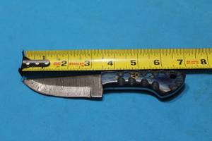 lot 185 image: MHS CUTLERY HANDMADE COSTUM CHEF, FOLDING, ULU KNIVES WITH WOOD, BONE AND OR RESIN HANDLES