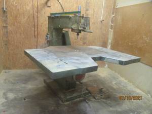 lot 1 image: OVERHEAD PIN ROUTER