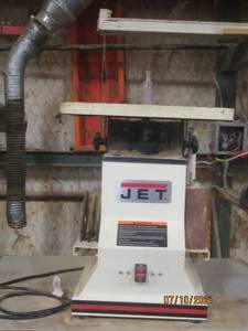 lot 6 image: JET BENCHTOP OSCILLATING SPINDLE SANDER JBOS-5