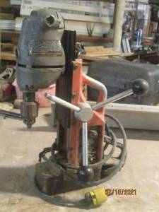 lot 49 image: HOUGEN MAGNETIC  DRILL PRESS  MODEL M-277