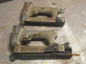 lot 53 image: TOTAL OF 2 PNEUMATIC TOOLS