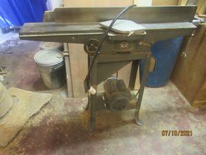 lot 73 image: ROCKWELLDELTA    37-220 JOINTER