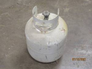 lot 92 image: PROPANE TANK