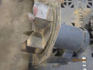 lot 107 image: FAN BLADE  MOTOR
