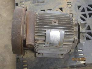 lot 109 image: FUJI ELECTRIC Co THREE PHASE INDUCTION MOTOR 312