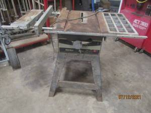 lot 136 image: WARDS POWR-KRAFT 9 TABLE SAW