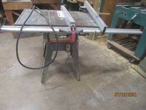 lot 147 image: CRAFTSMAN 10 INCH TABLE SAW