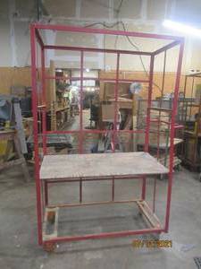 lot 97 image: STEEL INDUSTRIAL SHELVING UNIT ON FOUR CASTER