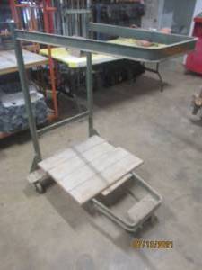 lot 156 image: 2-TIER UTILITY CART ON CASTERS