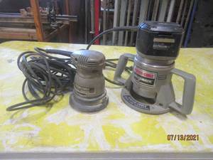 lot 171 image: PORTER CABLE ROUTER 75361  &  PORTER CABLE QUICK SANDER