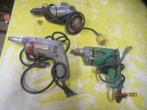 lot 172 image: TOTAL OF 3 HAND TOOLS  HITACHI ,HILTI,BALACK&DECKER