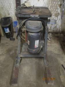 lot 179 image: ROCKWELL ROUTER 43-110 WITH DAYTON INDUSTRIAL MOTOR
