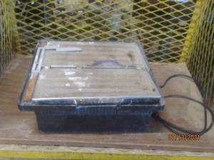 lot 234 image: WET TILE SAW 32BP