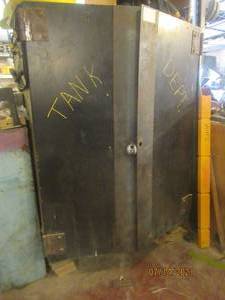lot 272 image: STEEL STORAGE CABINET WITH CONTENTS (KEYS HANGING ON DOOR NOT INCLUDED)